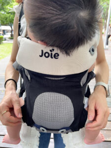 Joie_savvy四合一嬰兒揹帶-透氣輕巧網布